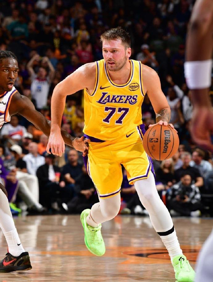 将因伤缺席, img, 罚球 将因伤缺席, img, 罚球